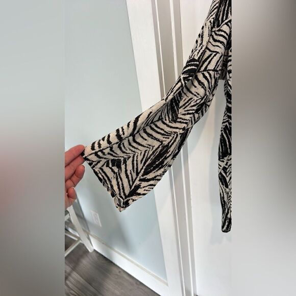 Cynthia Rowley 100% Linen Black & white Zebra animal print tunic blouse women 3X - Picture 3 of 15